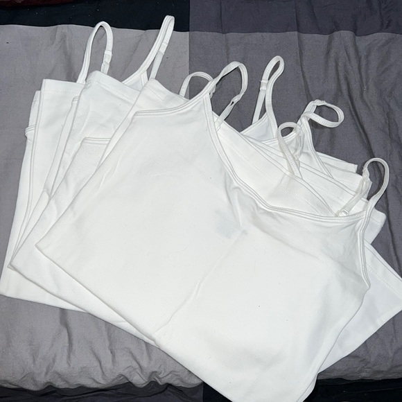 🆕 Amazon Essentials White Camisoles (4) - Picture 1 of 2